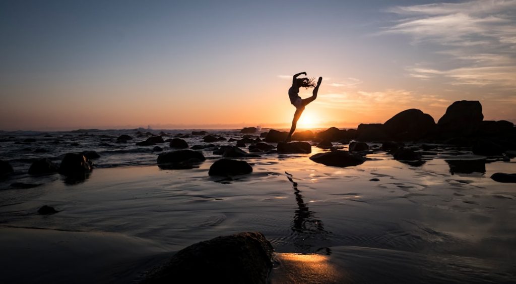 Photo Sunrise yoga